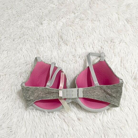 Women PINK Victoria's Secret Wear Everywhere Push Up Bra in Gray Size 32DD - Picture 3 of 11